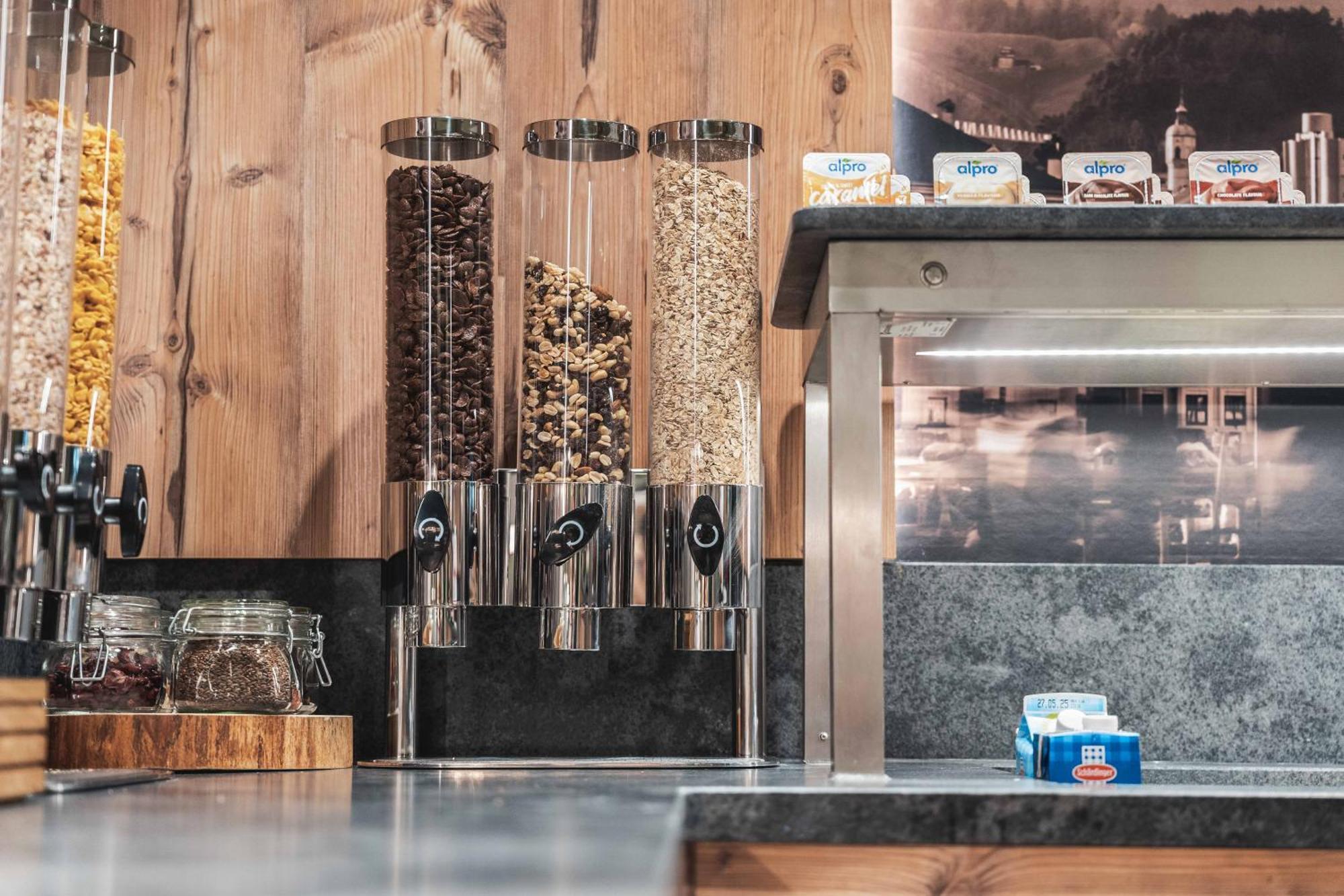 Binders Budget City-Mountain Hotel Innsbruck Eksteriør bilde