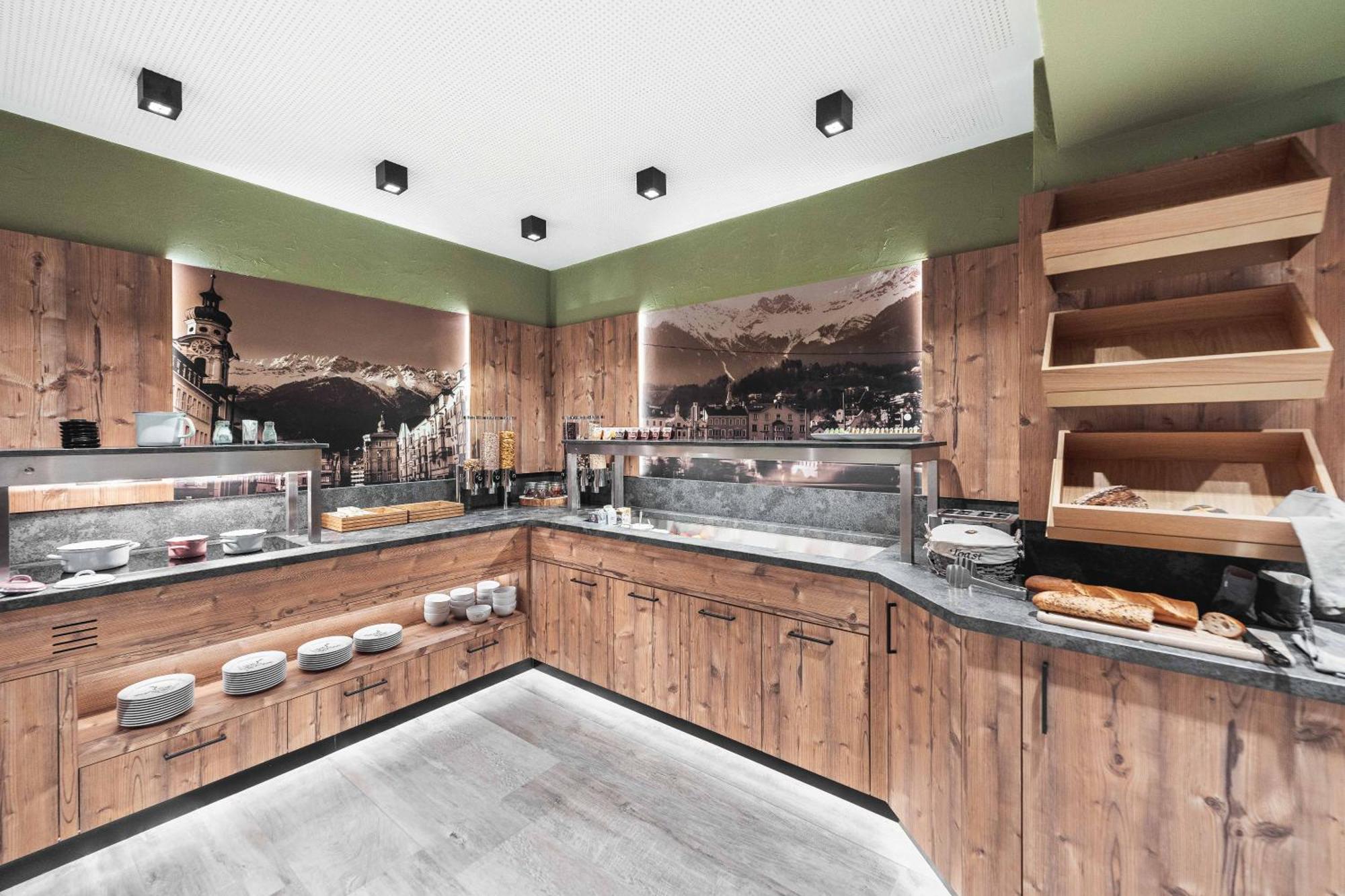 Binders Budget City-Mountain Hotel Innsbruck Eksteriør bilde